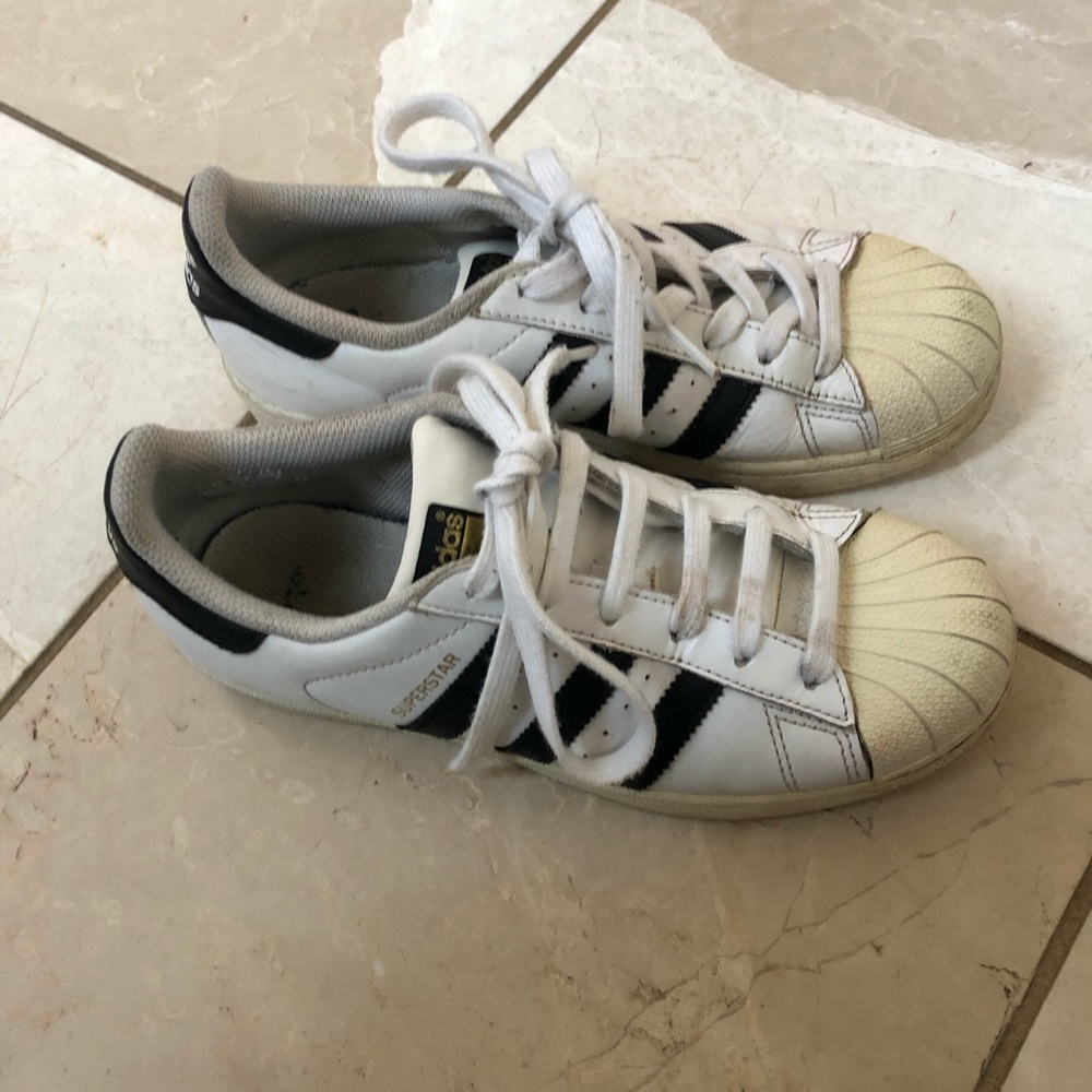 Adidas retro superstar sneakers